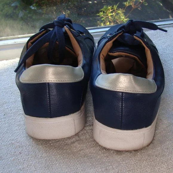 LOFT  navy vegan leather Lace-Up Sneakers, S 10 - Picture 4 of 5